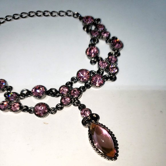 Beautiful Sparkling Pink Beaded Y Drop Necklace - Picture 5 of 10